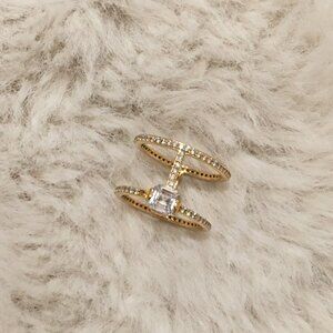 Henri Bendel Gold Ring